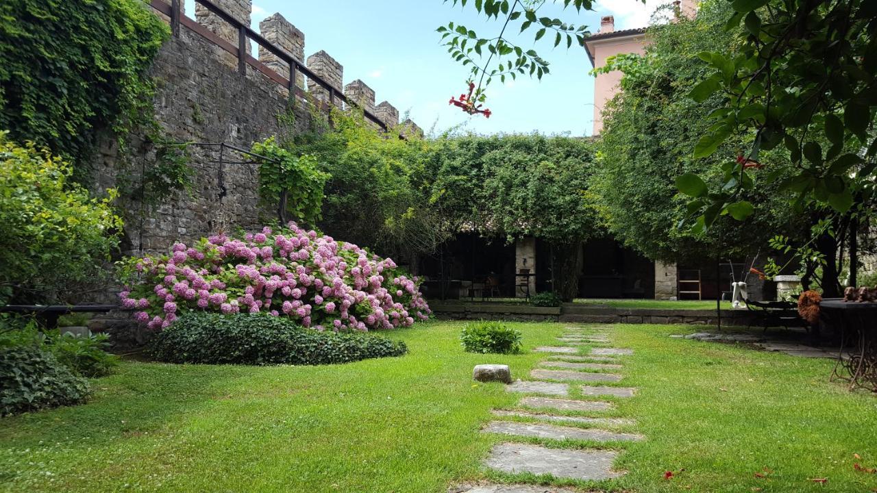 Castello Di Muggia Bed & Breakfast Dış mekan fotoğraf